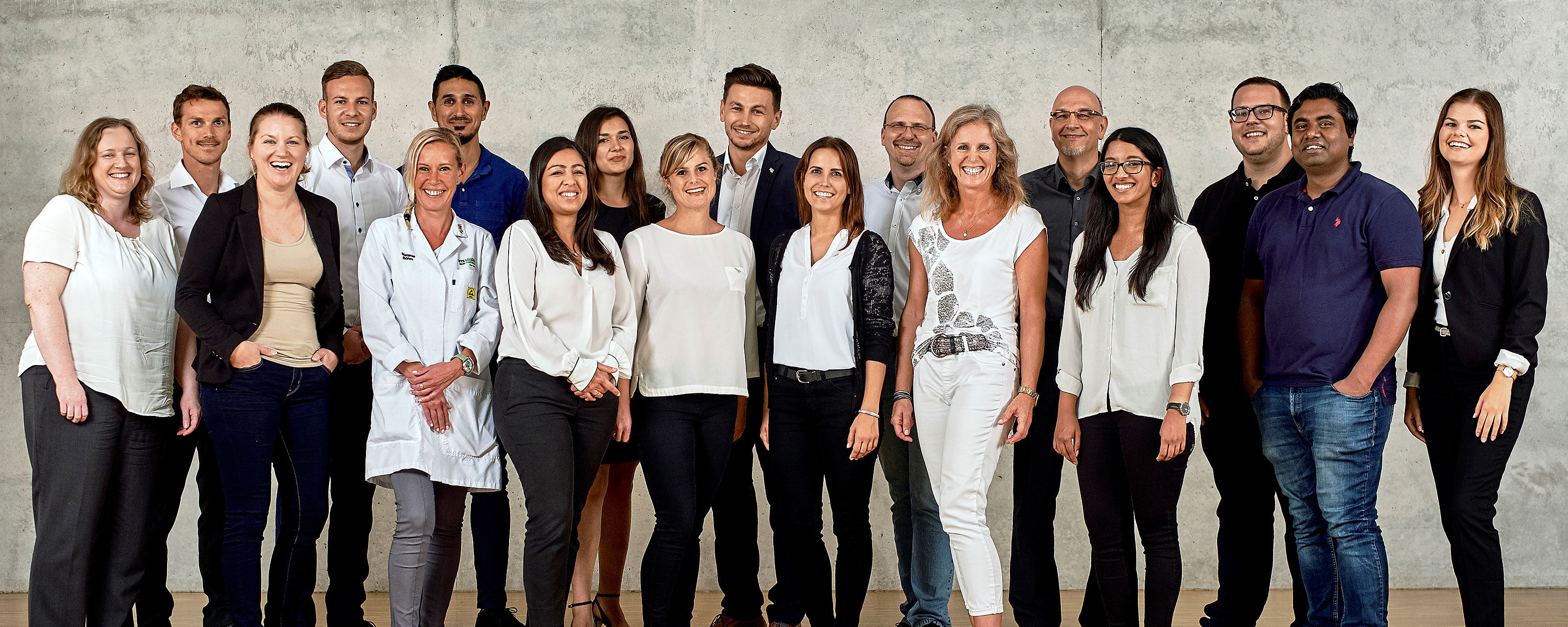 Grupo de funcionários da Murrelektronik